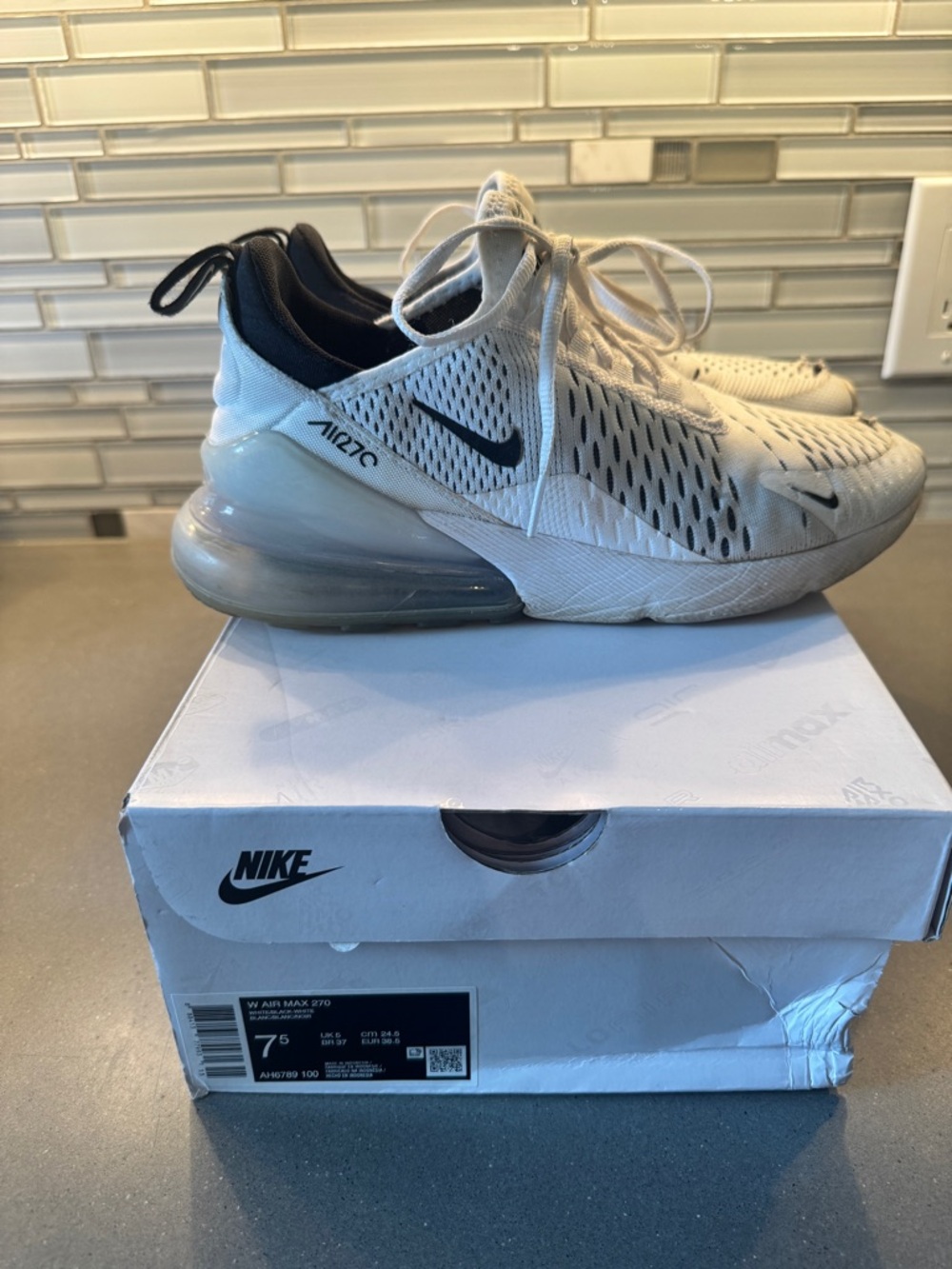 Women’s Nike Airmax 270 size 7.5